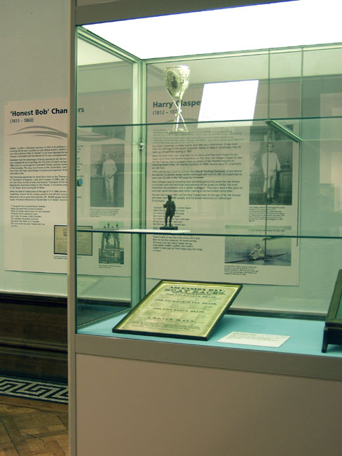 Clas_Ship_Display_Cabinet_Cup