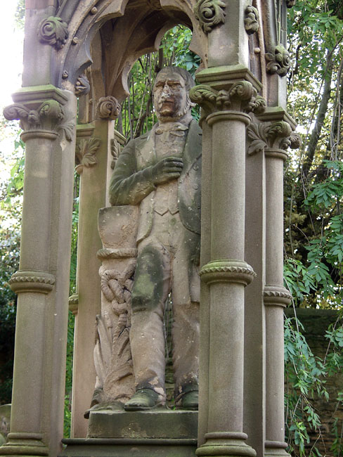 Clas_Whick_Grave_Statue