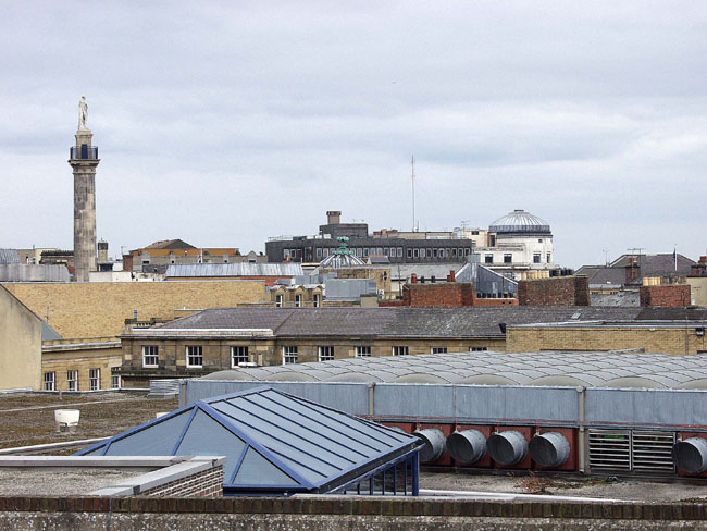 Gate_Hi_Roofs_Grey