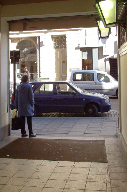 Nuns_Nelson_St_From_Market